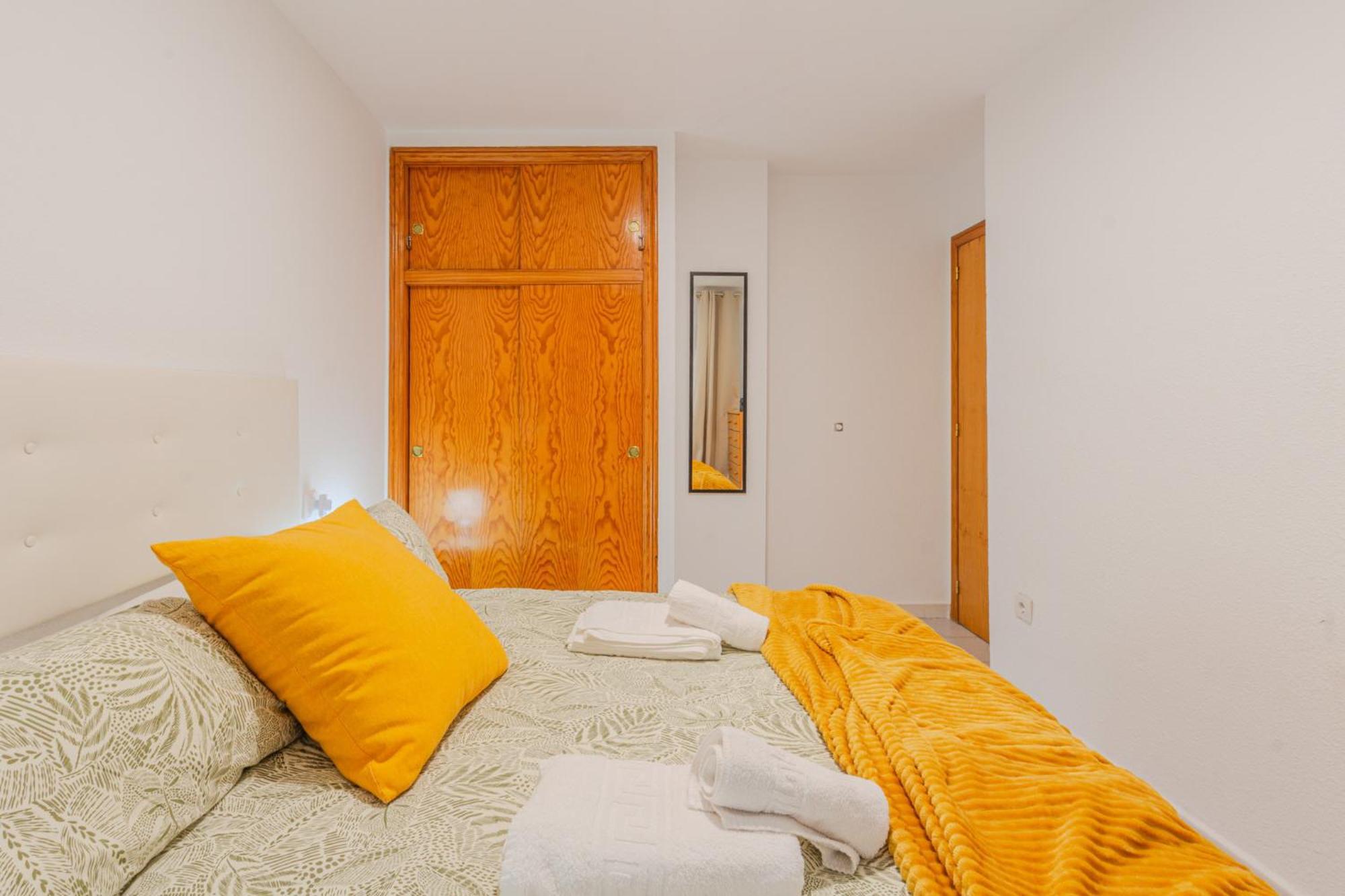 Menabrea Holiday House Near The Beach And Airport Santa Pola Exterior foto
