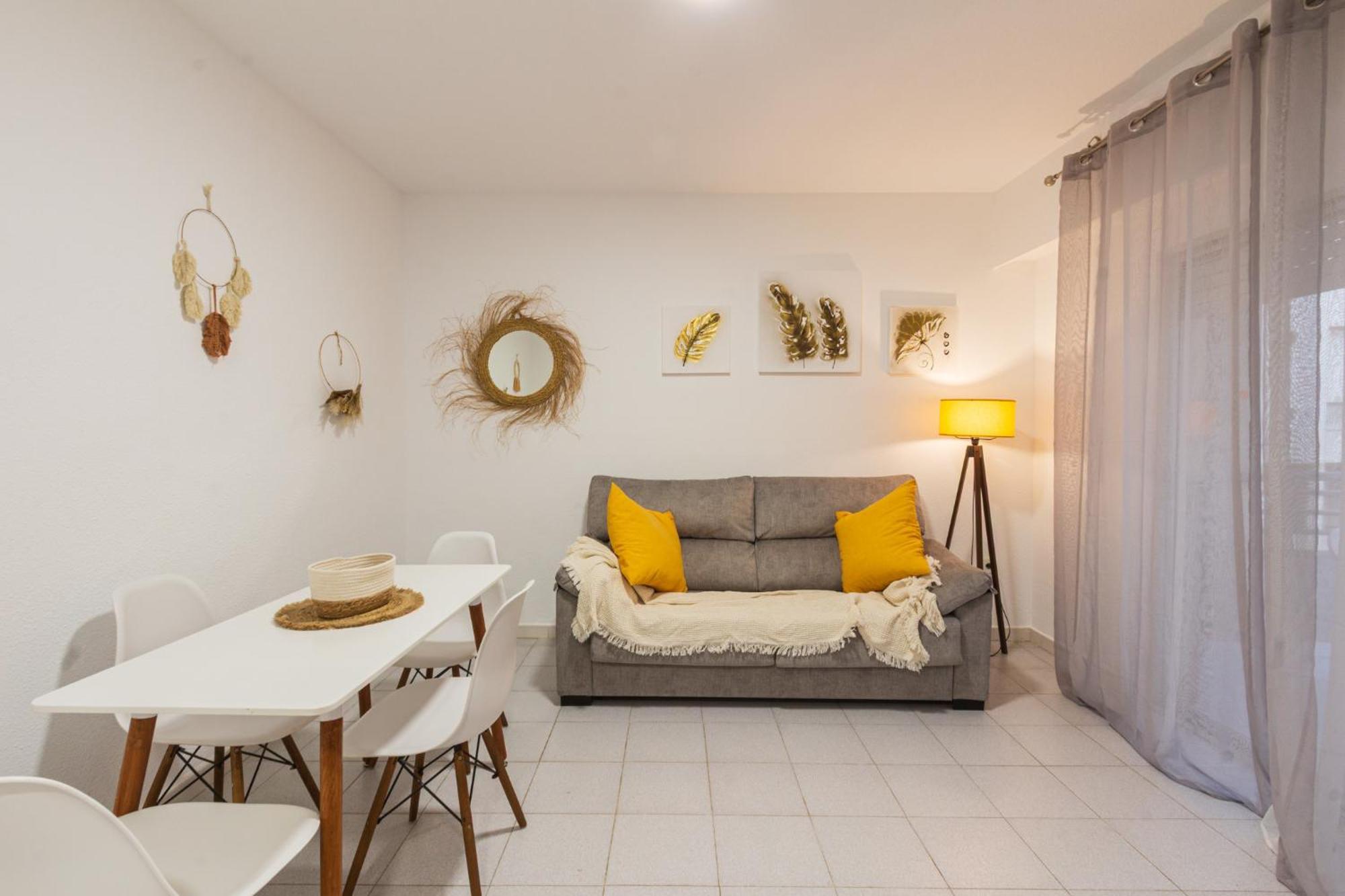 Menabrea Holiday House Near The Beach And Airport Santa Pola Exterior foto